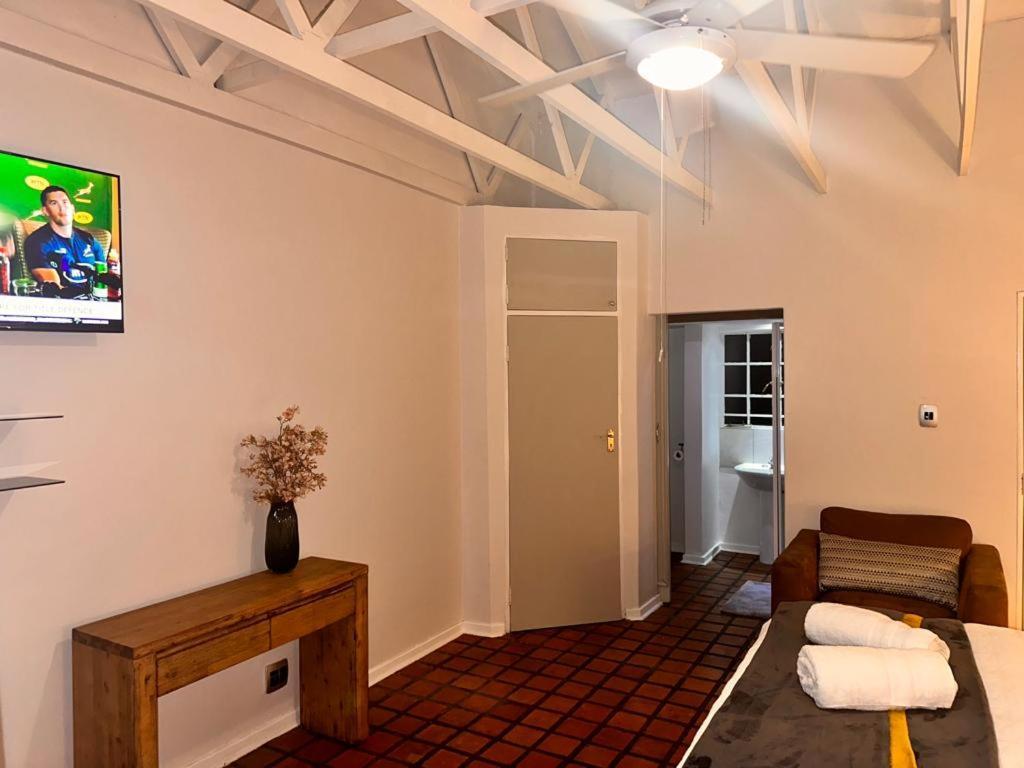 Woods Guest House Middelburg  Ngoại thất bức ảnh