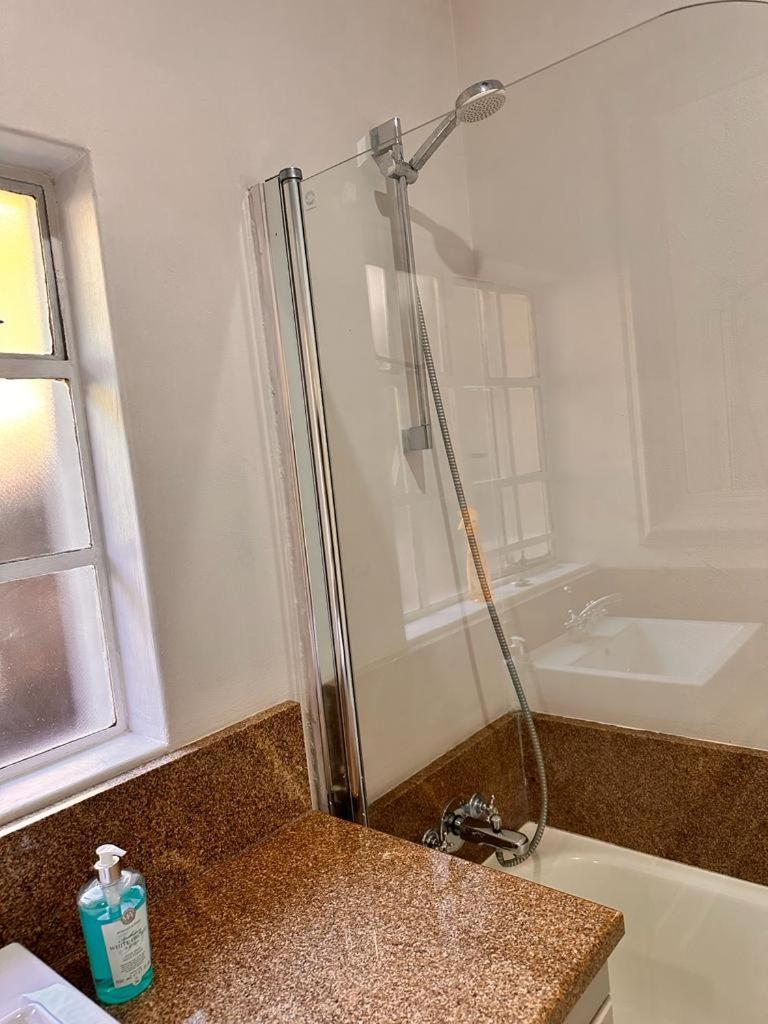 Woods Guest House Middelburg  Ngoại thất bức ảnh