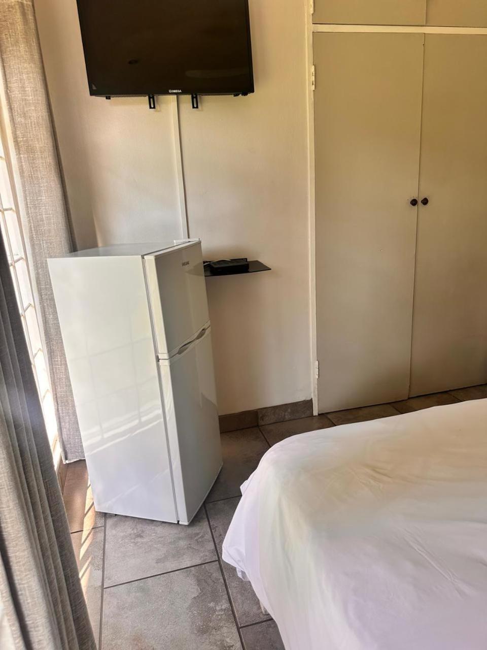 Woods Guest House Middelburg  Ngoại thất bức ảnh